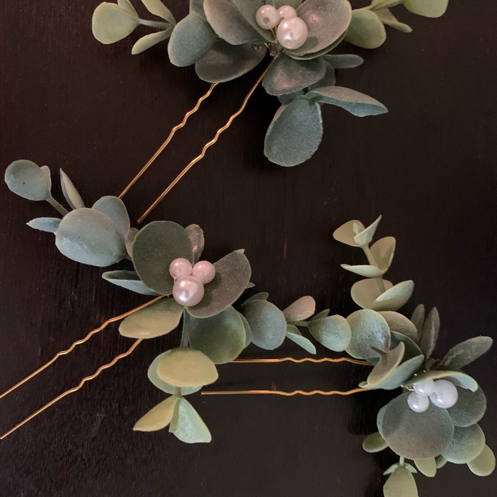 Eucalyptus Pearl Bridal Hair Pins